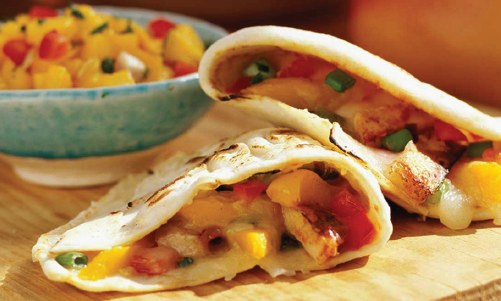 Quesadilla De Pollo Y Mango