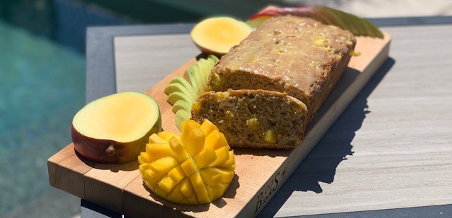 mango-bread-with-mango-glaze