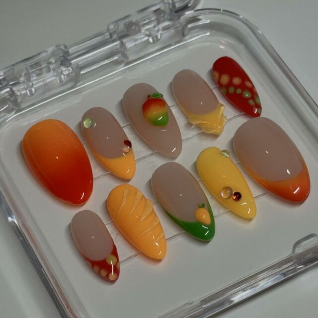 🌟 🥭 National Mango Day Giveaway! 🥭 🌟
 
We’re celebrating National Mango Day, coming up on July 22, with an exciting giveaway! 🥭✨
 
🎁 Prizes:
- 2 Mango Themed Press-on Nail Sets 💅
- 2 Portable Speakers 🔊
 
That’s right, we’ll have 4 lucky winners!
 
**How to Enter:**
1. Follow us @mangoboard
2. Like this post ❤️
3. Tag 2 friends in the comments who love mangos as much as you do! 🥭
 
📅 **Giveaway ends:** Monday, July 22nd 2024
🚚 **Open to:** Those who live in the US 
🏆 **Winners will be contacted through DM on:** Monday, July 22nd 2024
 
Good luck, everyone! 🍀✨ Let’s celebrate the sweet taste of summer together! 🥭💛
 
#Giveaway #NationalMangoDay #TasteTheJoyOfMangos