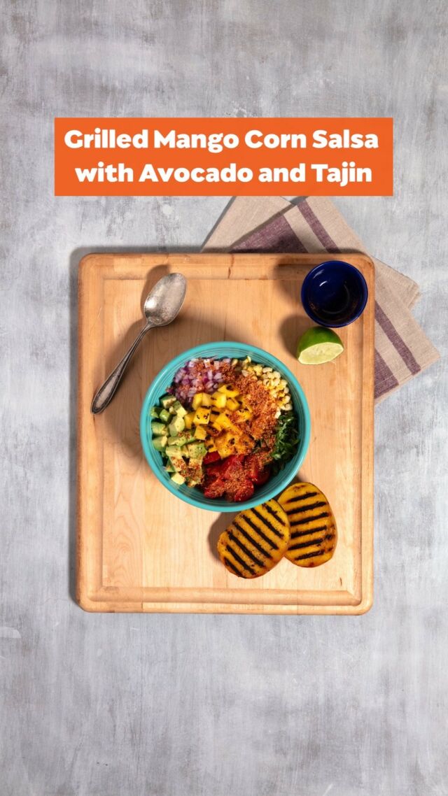 Mango salsa, three fiery, unique ways. Can you pick a favorite? Make them all and let us know in the comments!  #mangos #gomango #mangorecipes #mangotime #fruit #mango #salsa #mangosalsa #easyrecipes #summerrecipes 

Make these salsas for yourself: https://www.mango.org/recipes/mango-salsa-3-ways/